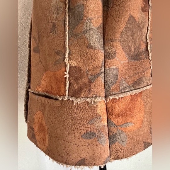 County Clothing Company Vest - Picture 11 of 15